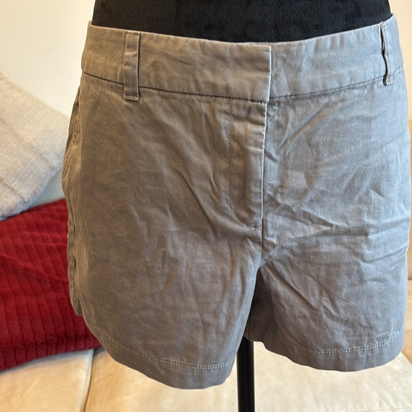 Loft: Brown Shorts - Picture 4 of 8